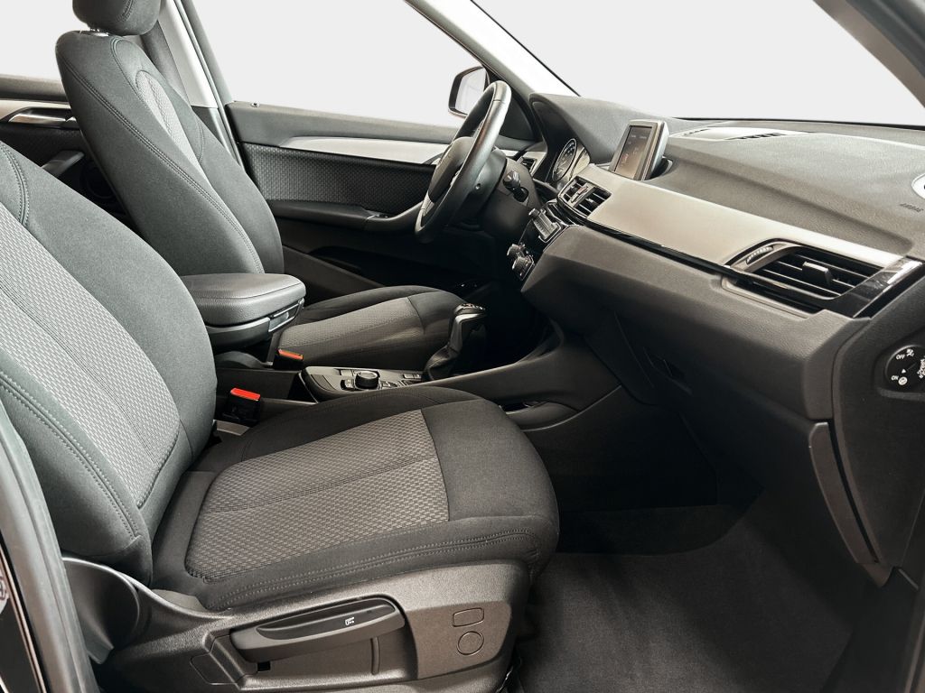 BMW X1 xDrive25e Advantage - Samsaru's Car Outlet