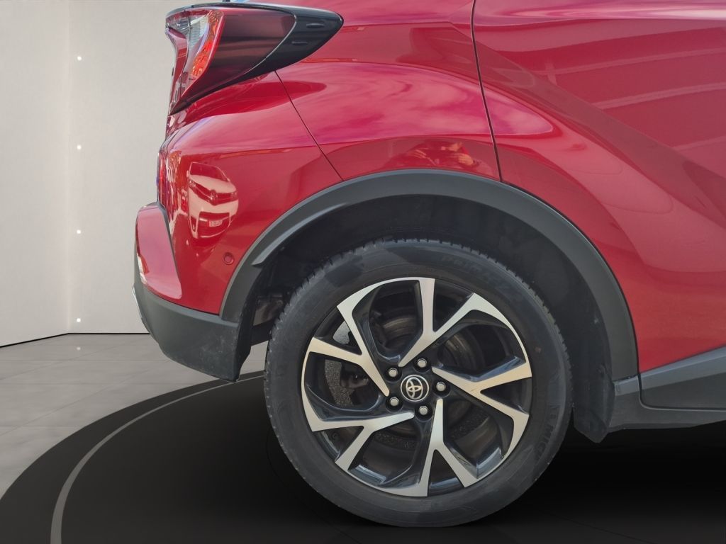 Toyota C-HR 2.0 Hybrid Team Deutschland