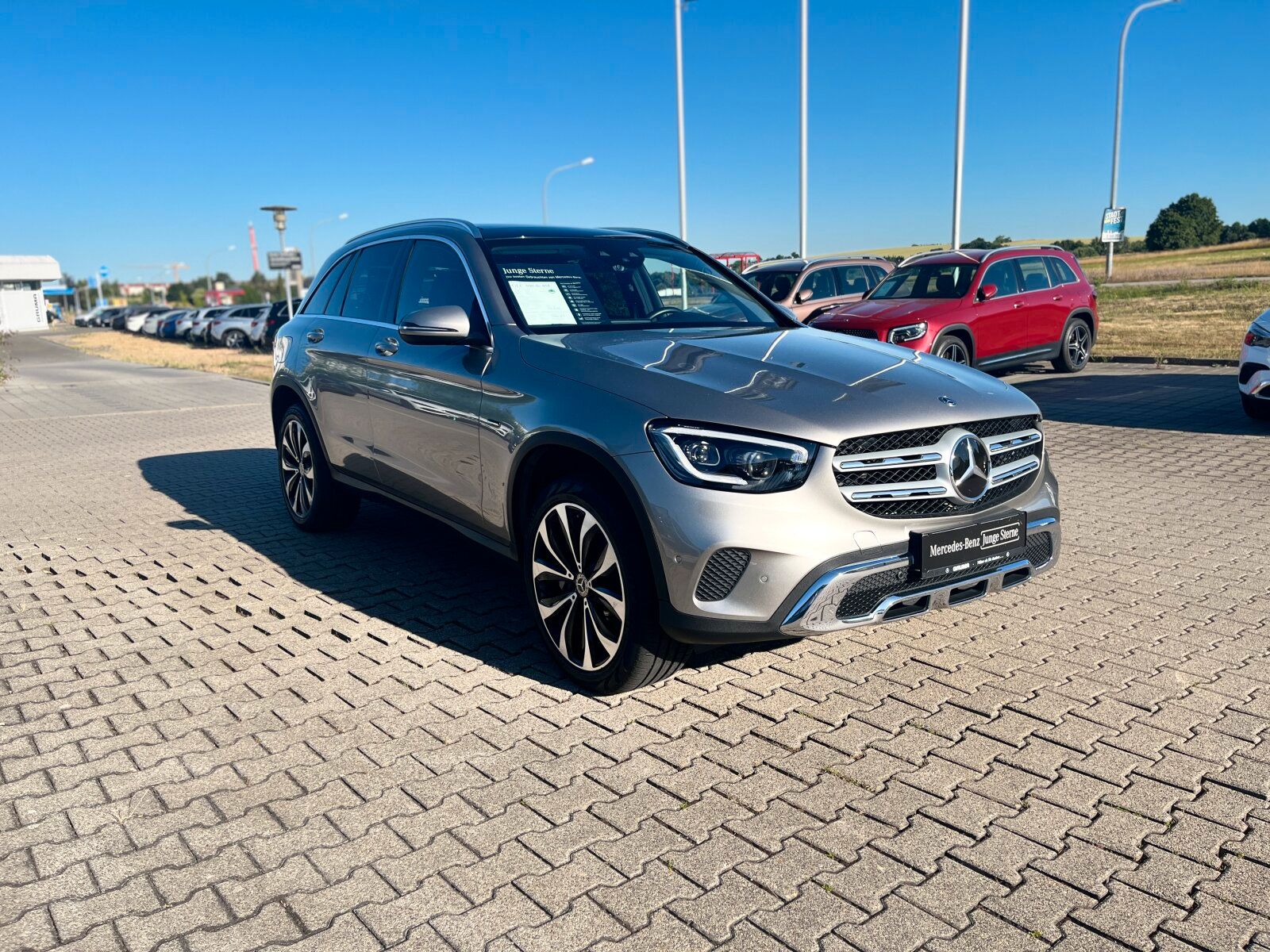 Mercedes-Benz GLC 300 de 4M AMG - Samsaru's Car Outlet