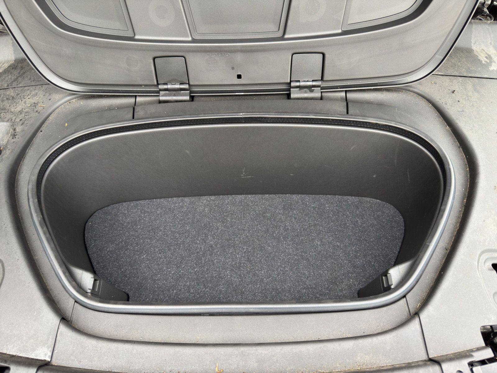 Volvo XC40 Plus Recharge Pure Electric 2WD