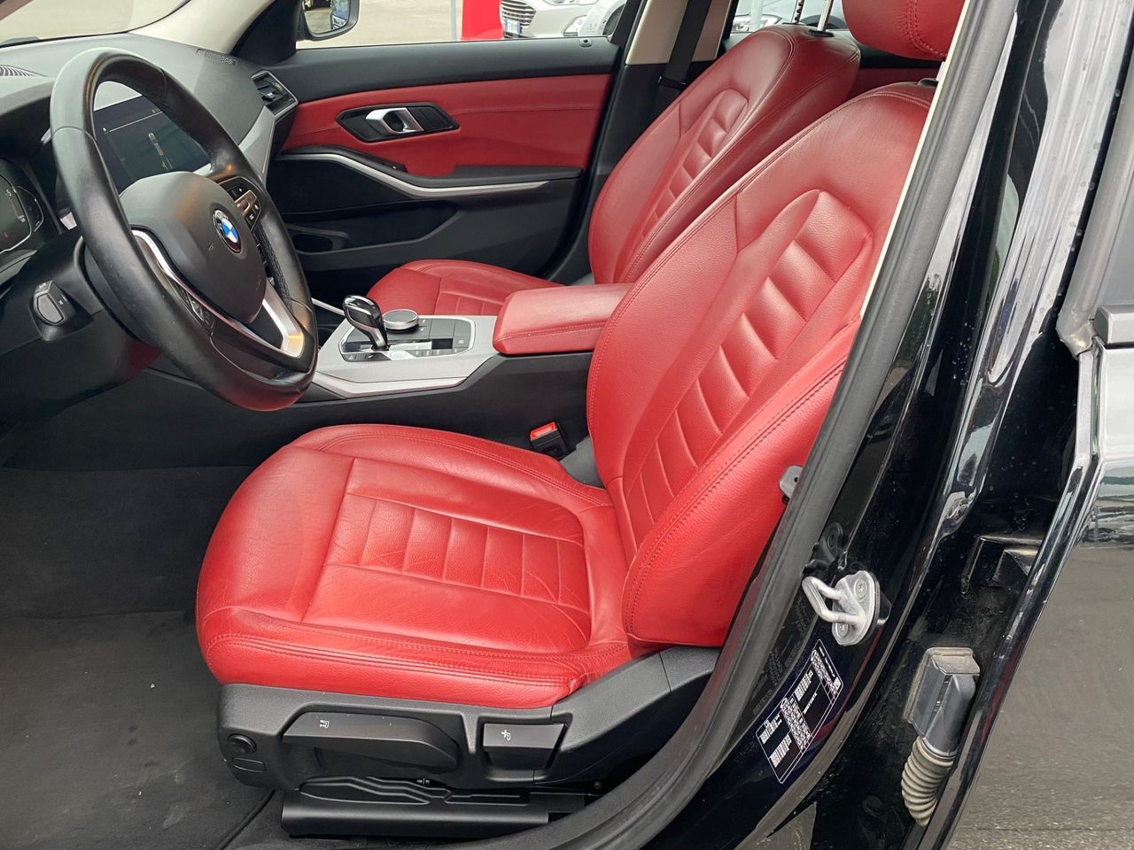BMW 320d Sw Automatica Pelle Rossa - Samsaru's Car Outlet