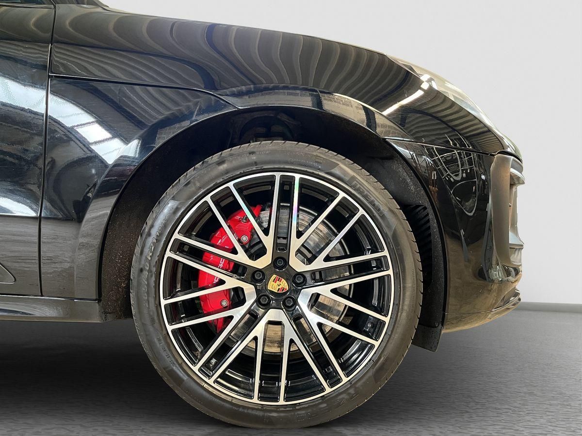 Porsche GTS V6 TURBO - Samsaru's Car Outlet
