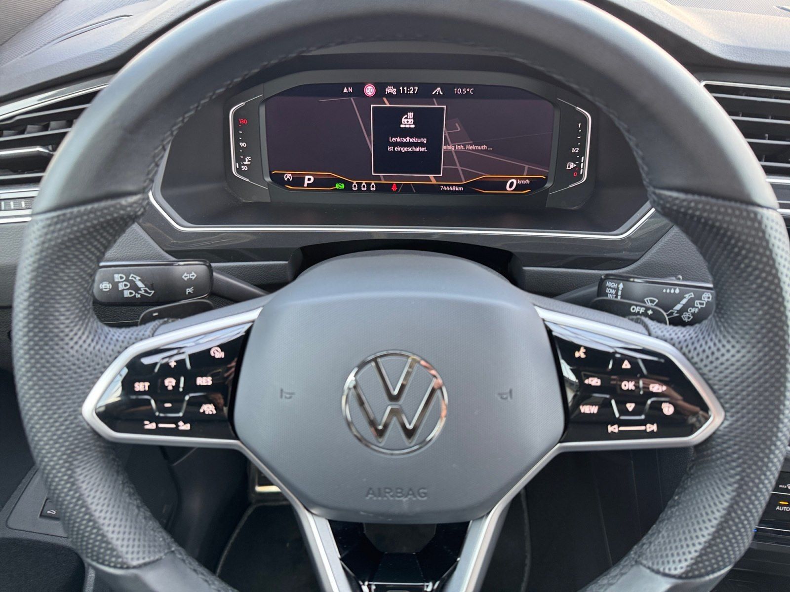 Volkswagen Tiguan 2.0 TDI DSG R-Line 4M NAVI/PANO/AHK