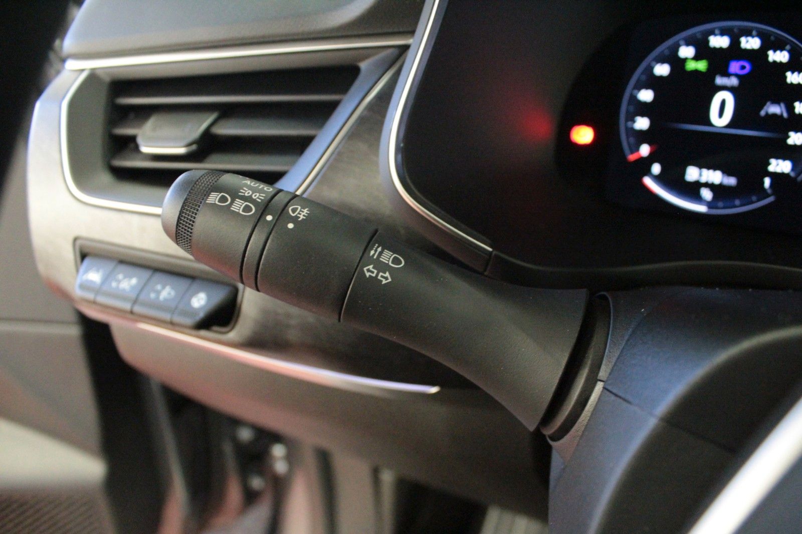 Renault Arkana Mild Hybrid - Samsaru's Car Outlet