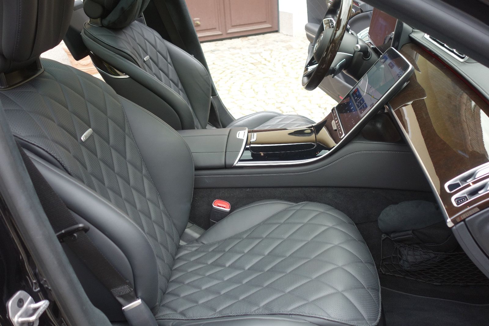 Mercedes-Benz S 400 d 4Matic AMG Line Maybach - Samsaru's Car Outlet