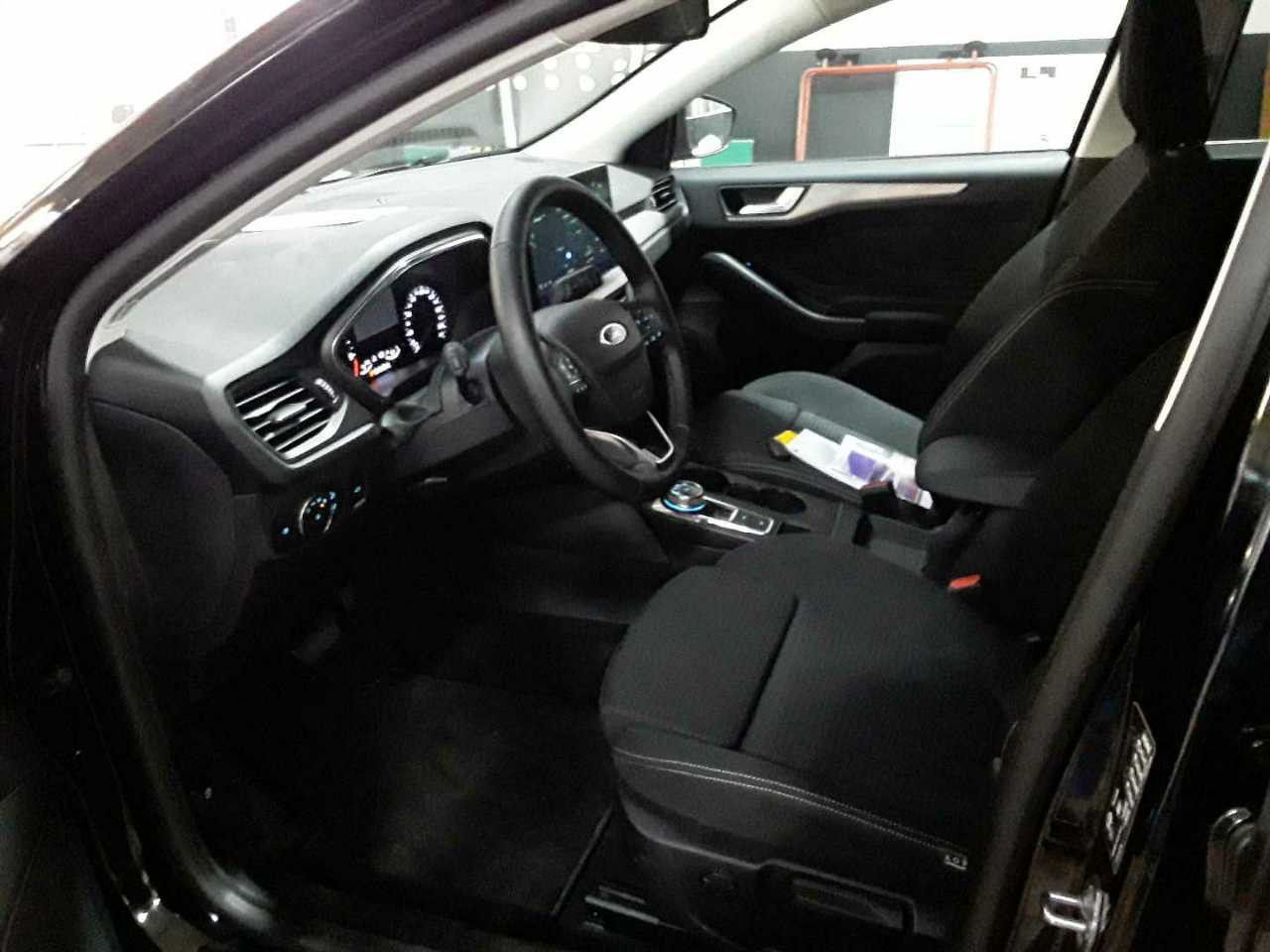 Ford Focus TURNIER Titanium/AHK/ACC/B&O/MATRIX/KAMERA