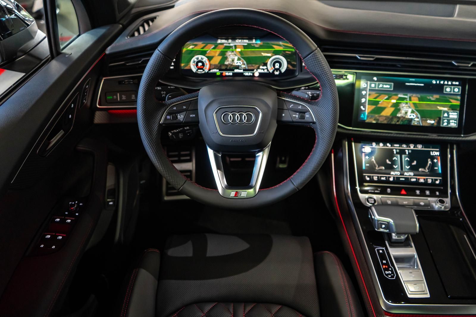 Audi Q7 50 TDI quattro S line AHK PANO STHZ 7-SITZER