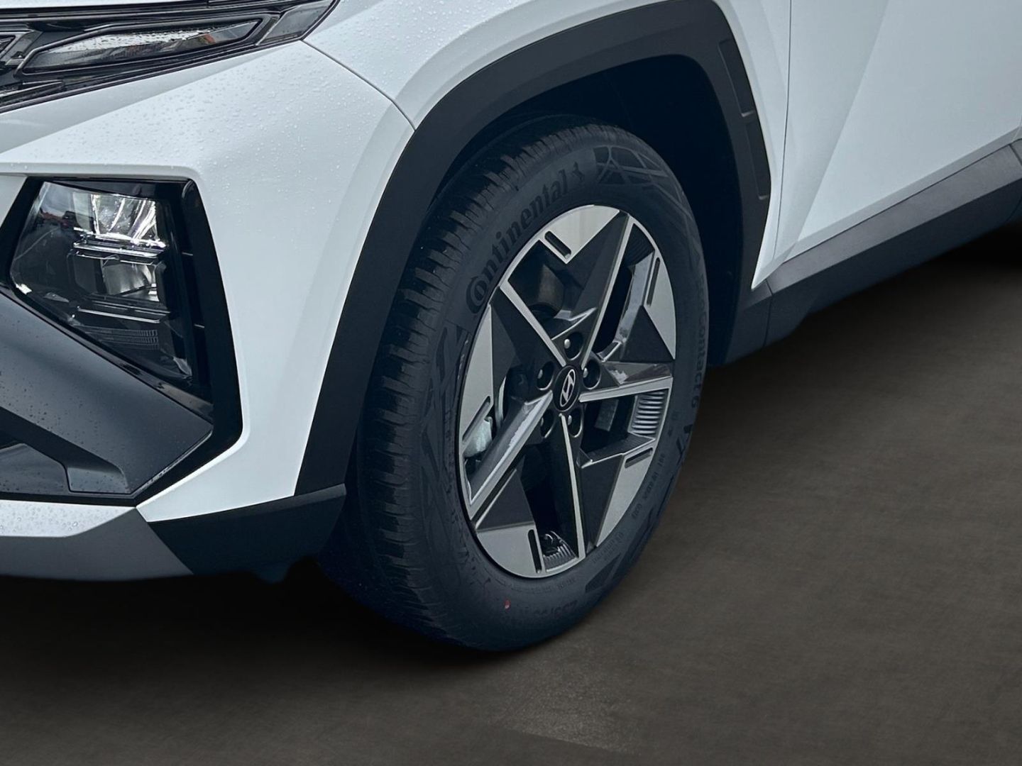 Hyundai Tucson Trend - Samsaru's Car Outlet