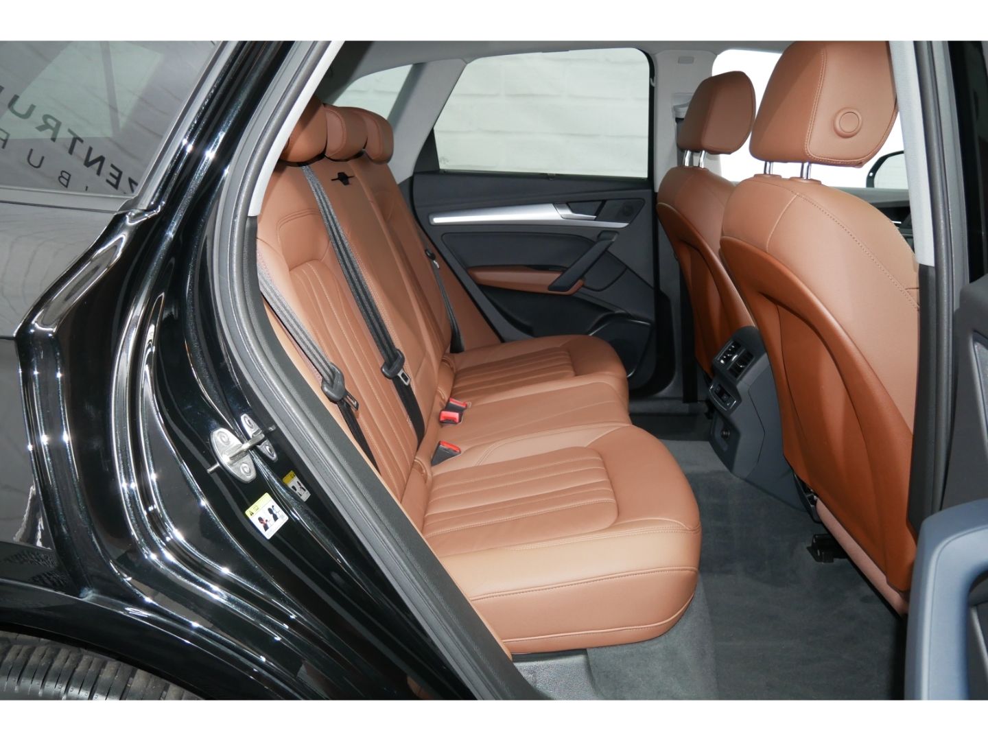 Audi Q5 50 TDI q S line - Samsaru's Car Outlet