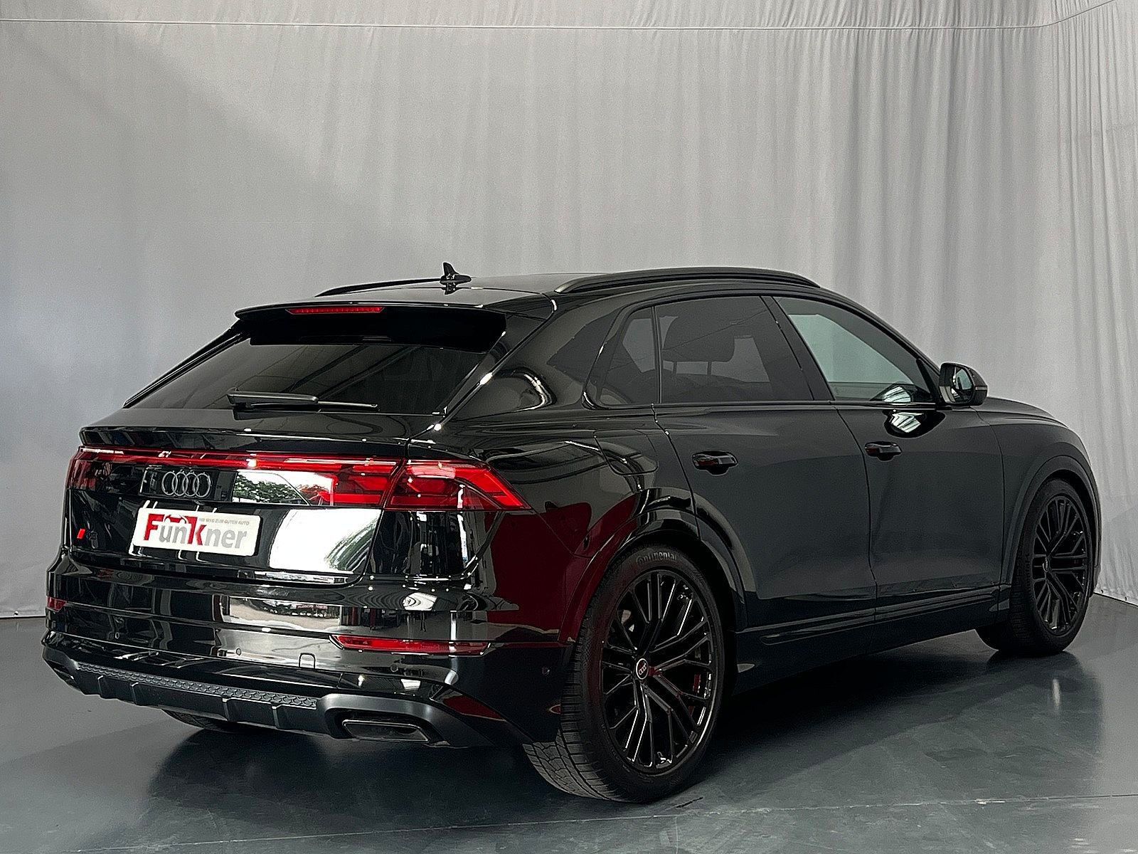 Audi Q8 S Line 50 TDI quattro NACHTSICHT B&O 360°