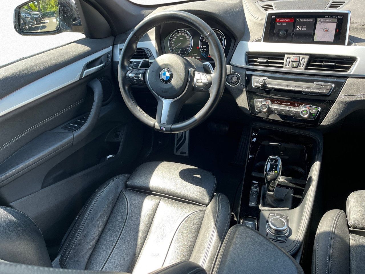 BMW X1 xDrive 20dA M Sport - Samsaru's Car Outlet