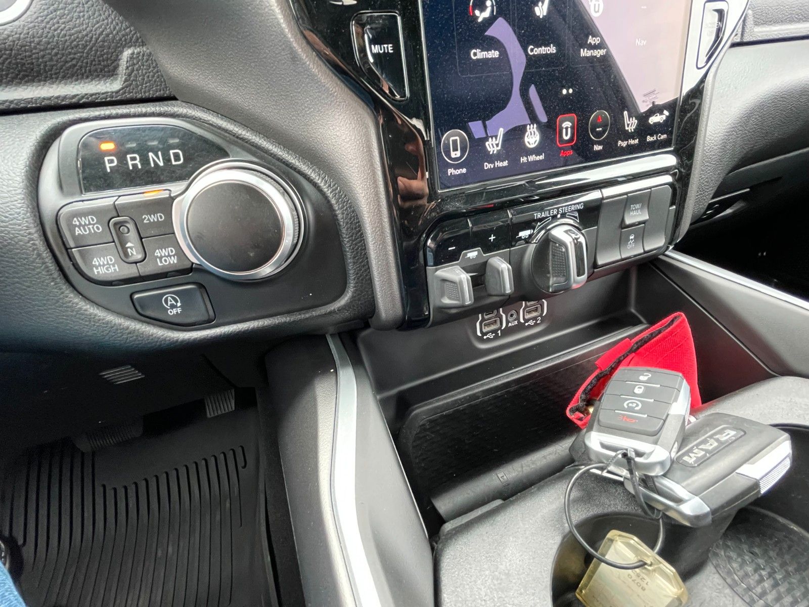 Dodge RAM 3.6L V6 1500 *Shzg*AHK*R-Kam*LPG-BRC-TOP