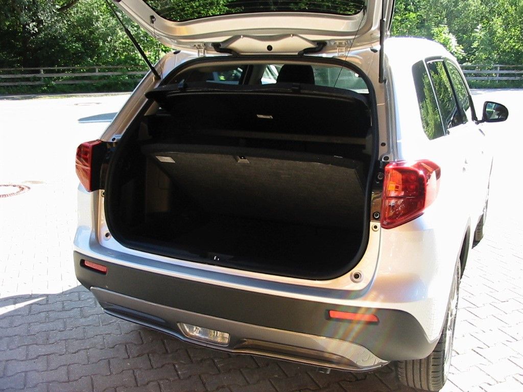 Suzuki Vitara Allrad Vollhybrid - Samsaru's Car Outlet