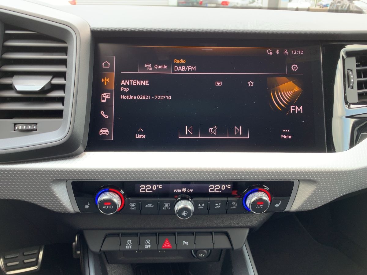 Audi A1 Sportback 30 TFSI S tronic ACC+LED+CarPlay+SH