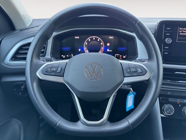 Volkswagen T-Roc 1.5 TSI DSG Life - Samsaru's Car Outlet
