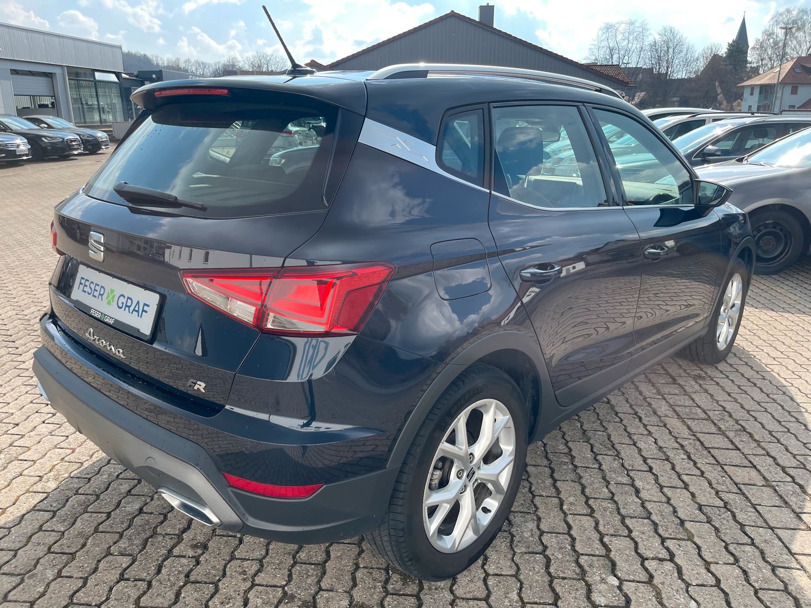 Seat Arona FR 1.0 TSI DSG - Samsaru's Car Outlet