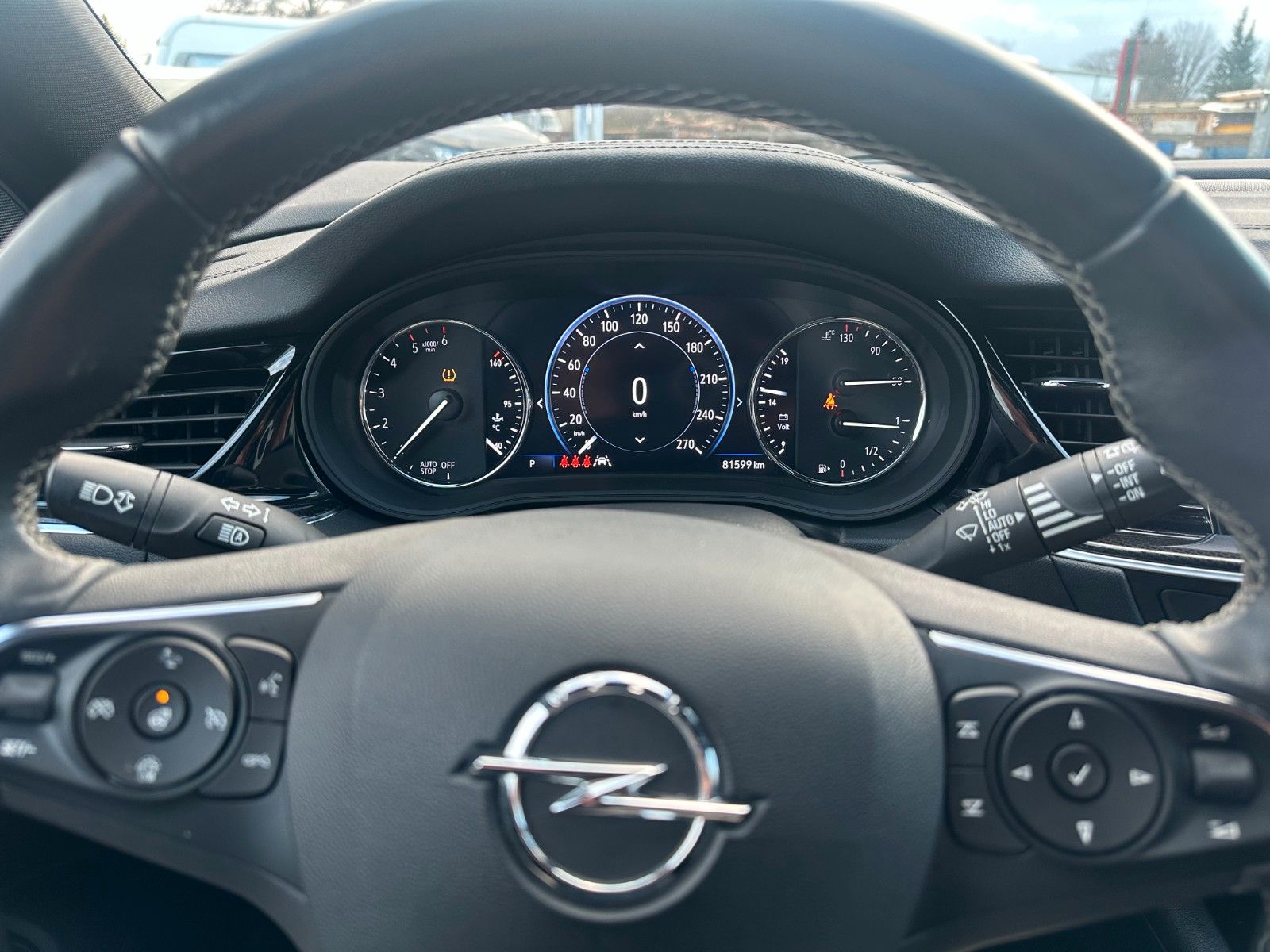 Opel Insignia B Sports Tourer Business - Samsaru's Car Outlet