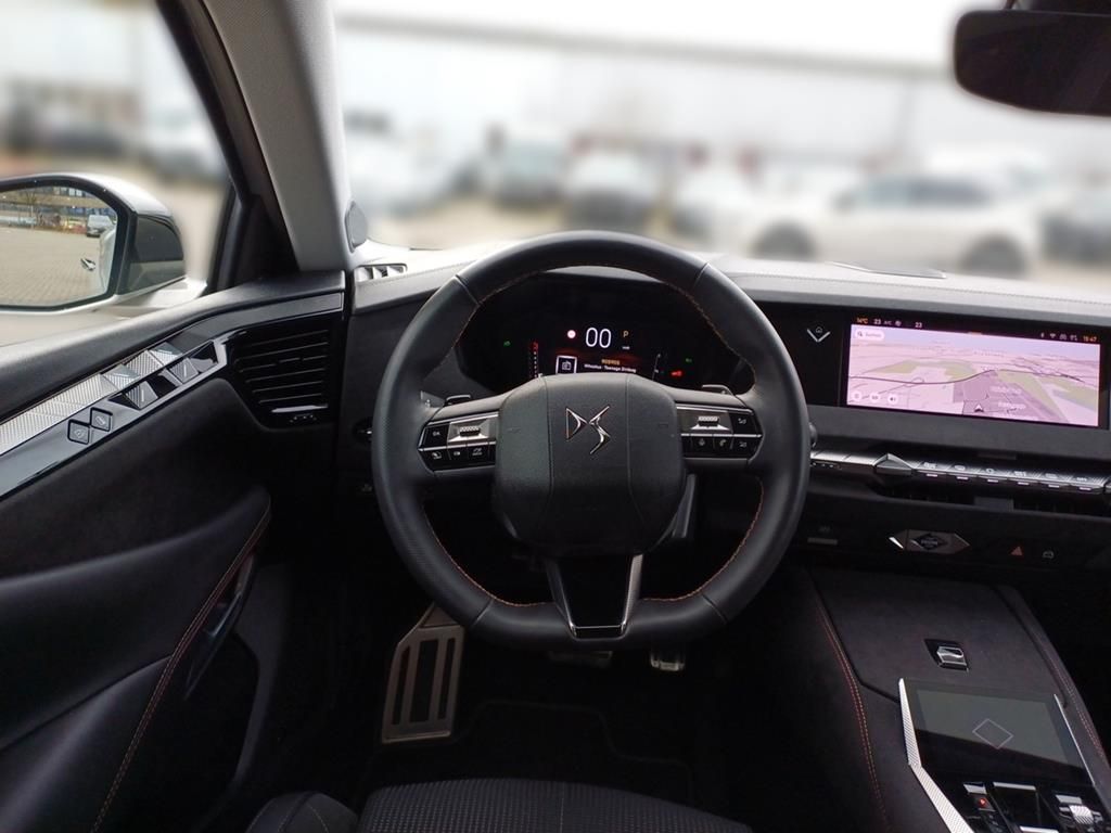 DS Automobiles DS4 Performance Line +