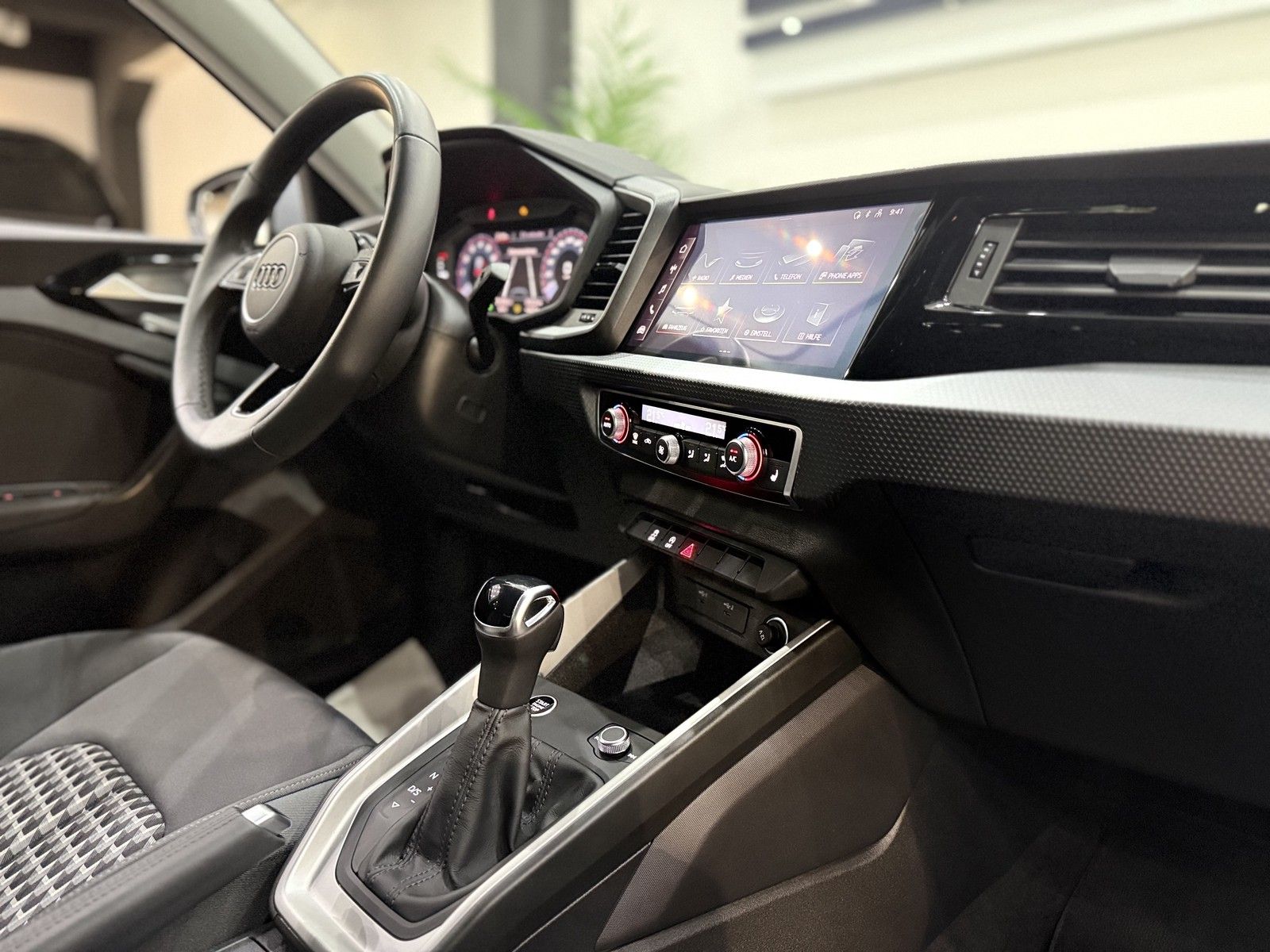 Audi A1 Sportback 30 TFSI S-LINE*MATRIX*VIRT.COCKPIT