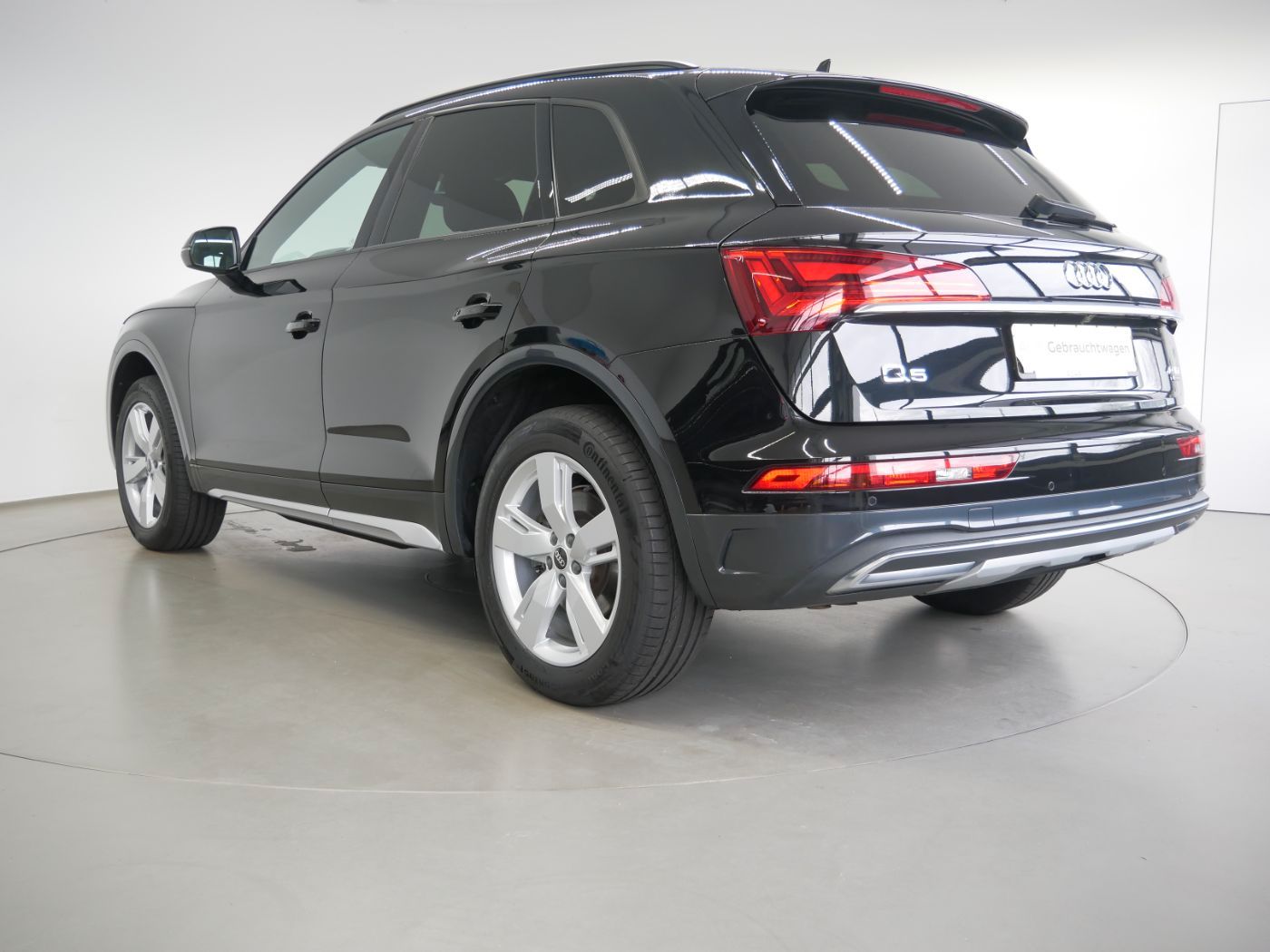 Audi Q5 40 TDI quattro S tro. S line LED AHK virt. Co