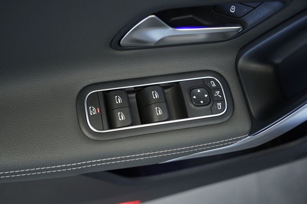 Mercedes-Benz CLA 45 AMG S 4M - Samsaru's Car Outlet