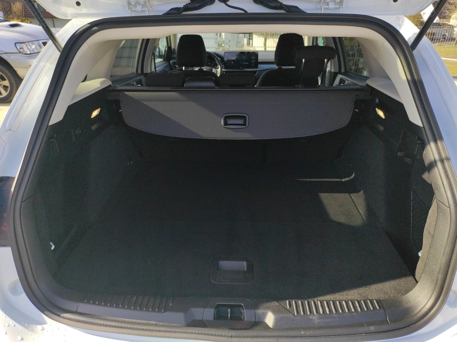 Ford Focus 1.0 - Samsaru's Car Outlet