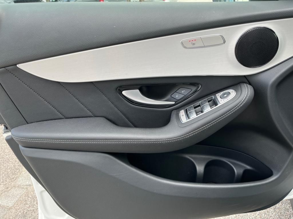 Mercedes-Benz GLC 300 de 4M AMG - Samsaru's Car Outlet