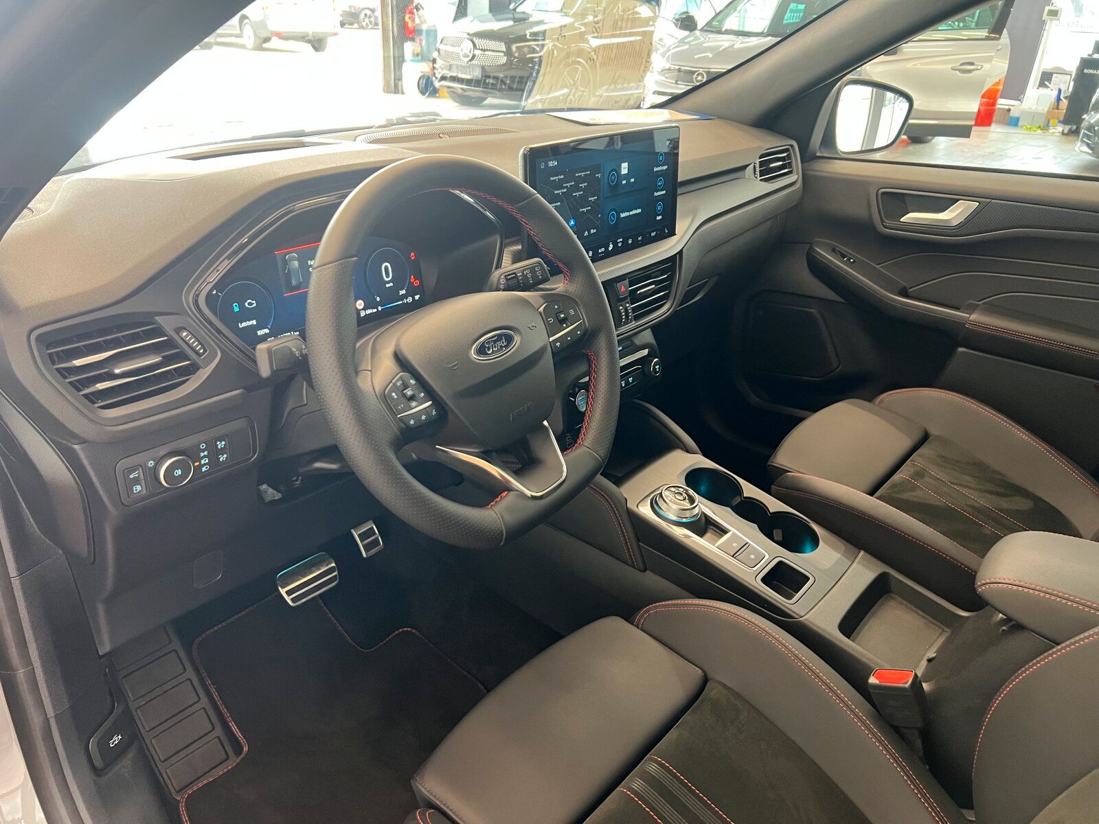 Ford Kuga 2.5 PHEV ST-Line X +Matrix-LED+NAVI+AHK+ACC