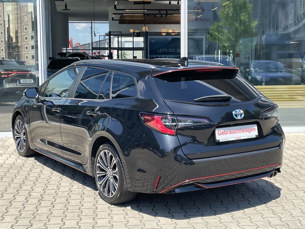 Toyota Corolla 2.0 Hybrid - Samsaru's Car Outlet