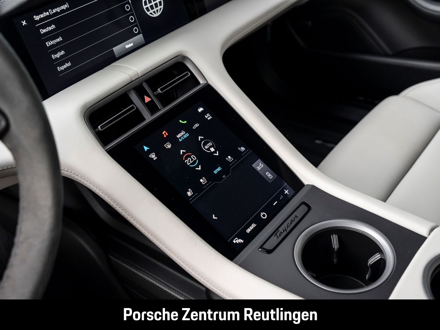 Porsche Taycan Turbo S Cross Turismo InnoDrive Head-Up