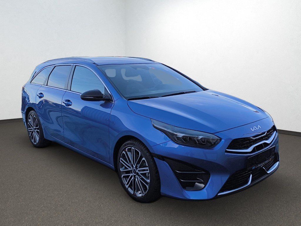Kia CEED SW 1.5T GTL - Samsaru's Car Outlet