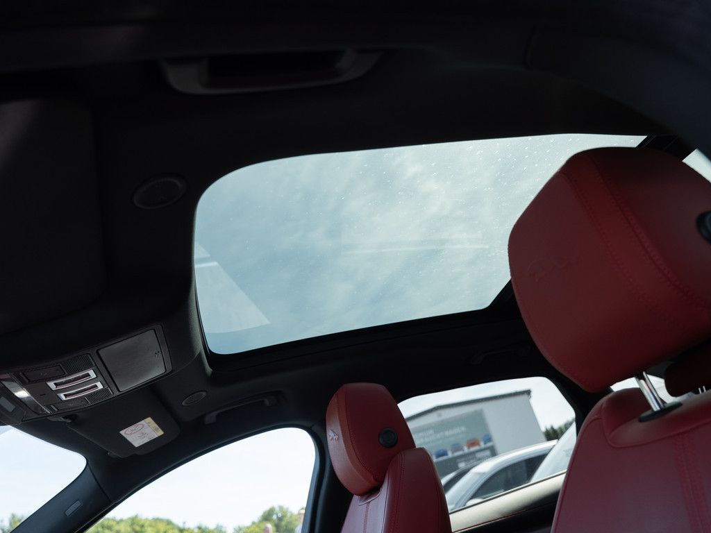 Jaguar F-Pace P400e AWD R-Dynamic S ACC HUD 360° PANO