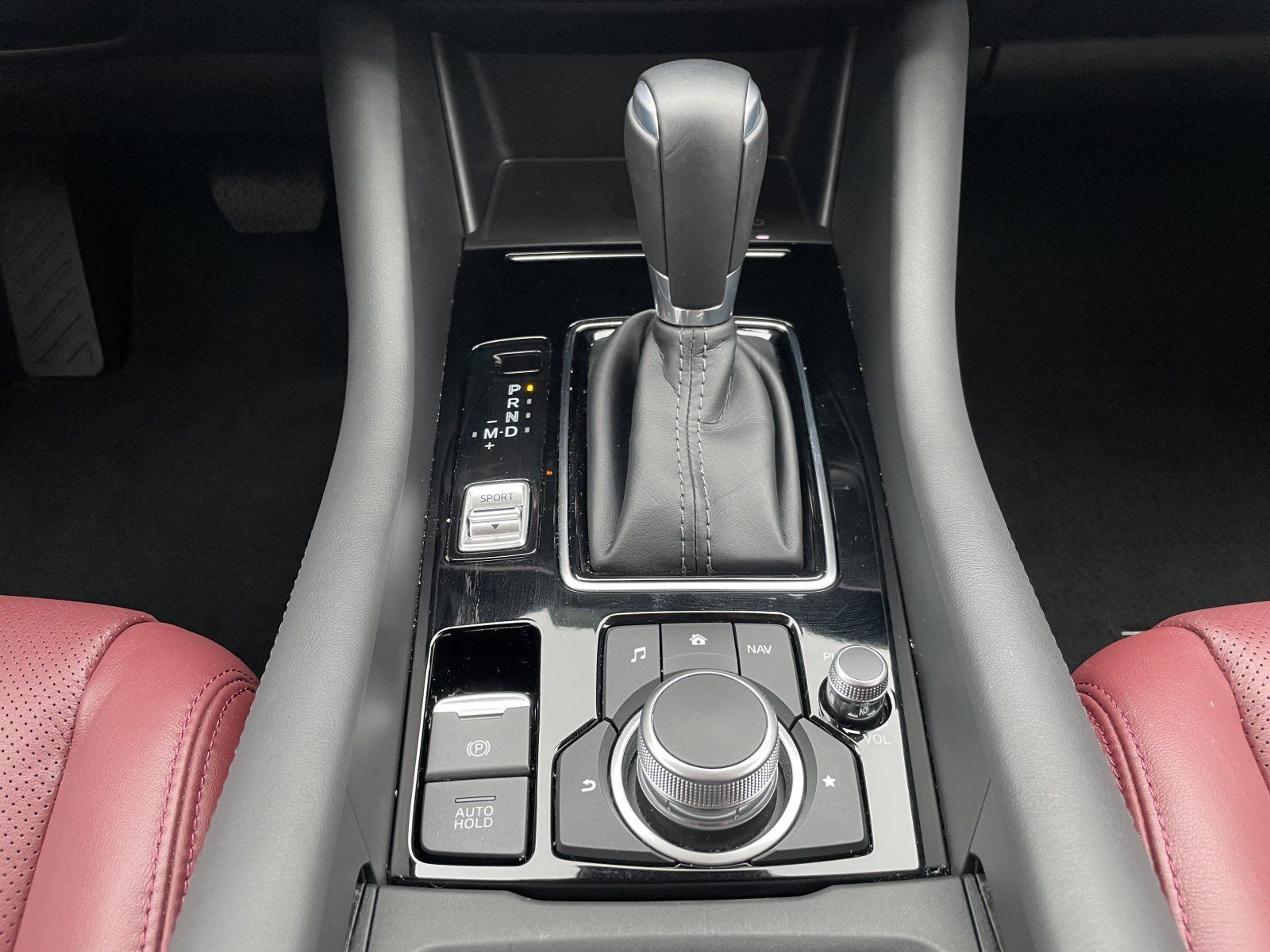 Mazda 6 2.5 194PS AT HOMURA/SUNROOF/BOSE