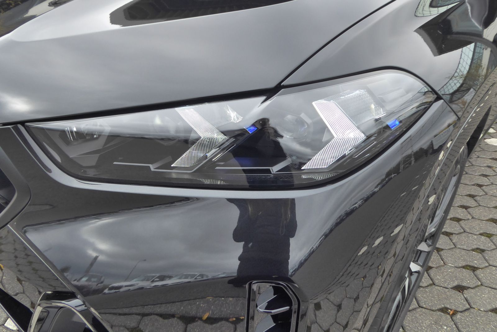 BMW X6 xDrive40d M Sport AHK HuD SH PANO 360°