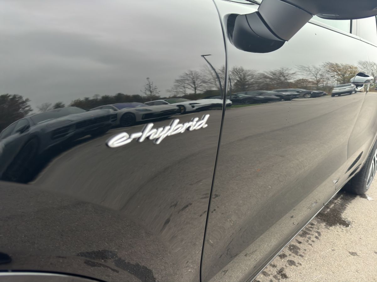Porsche Cayenne E-Hybrid | Luftfederung | Panorama | AHK