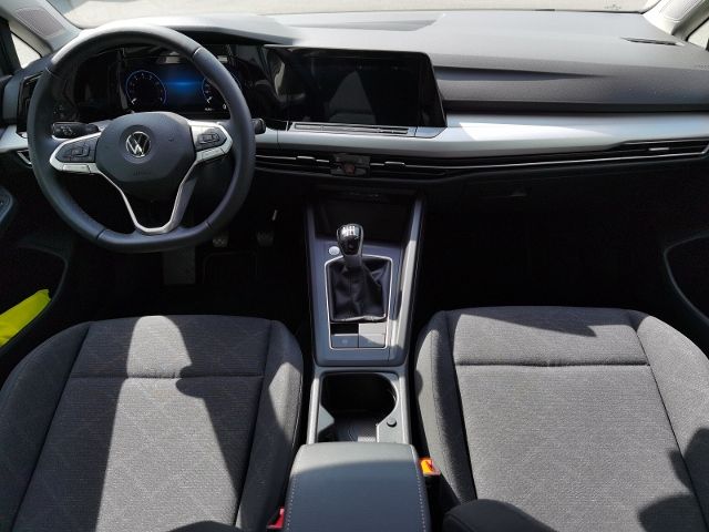 Volkswagen Golf 8 1.5 TSI Life - Samsaru's Car Outlet