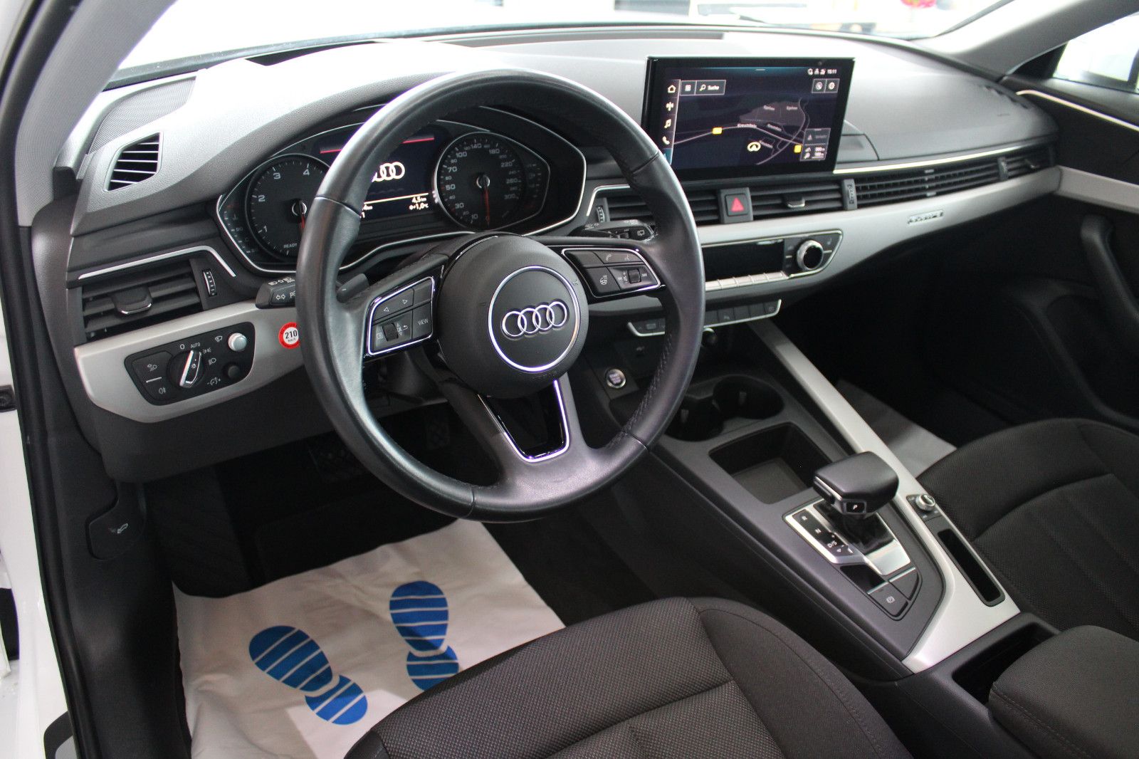 Audi A4 Avant 40 TDI quattro S tronic - Samsaru's Car Outlet