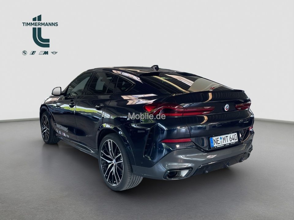 BMW X6 xDrive40d M Sport 22 " AHK Laser Pano DrvAssP