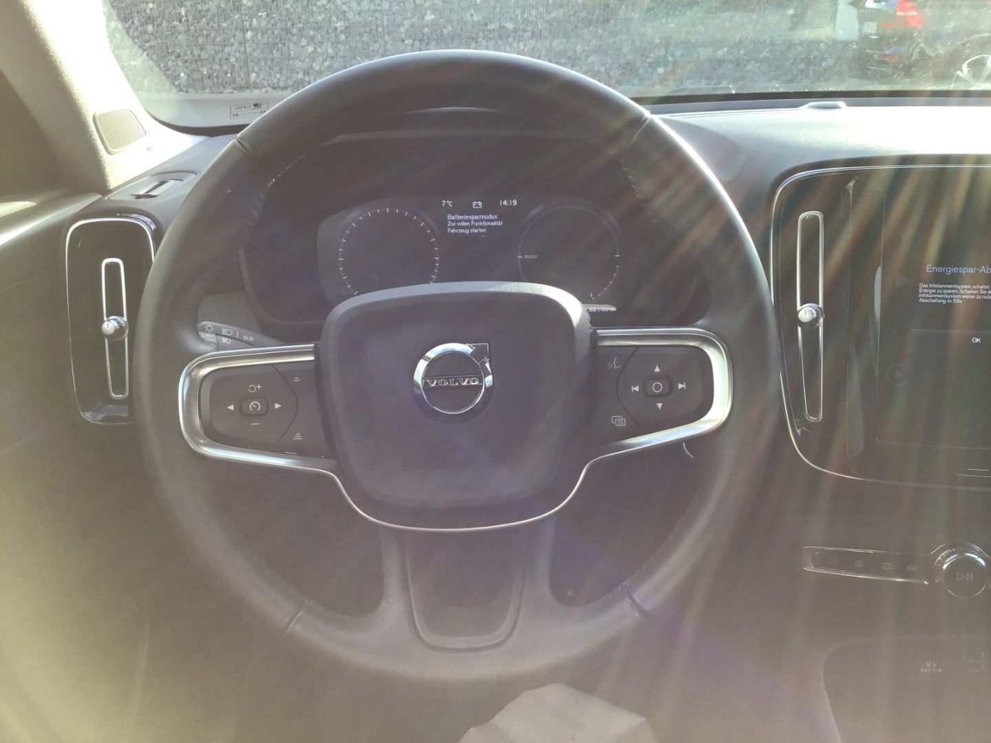 Volvo XC40 T4 Inscription Recharge - Samsaru's Car Outlet
