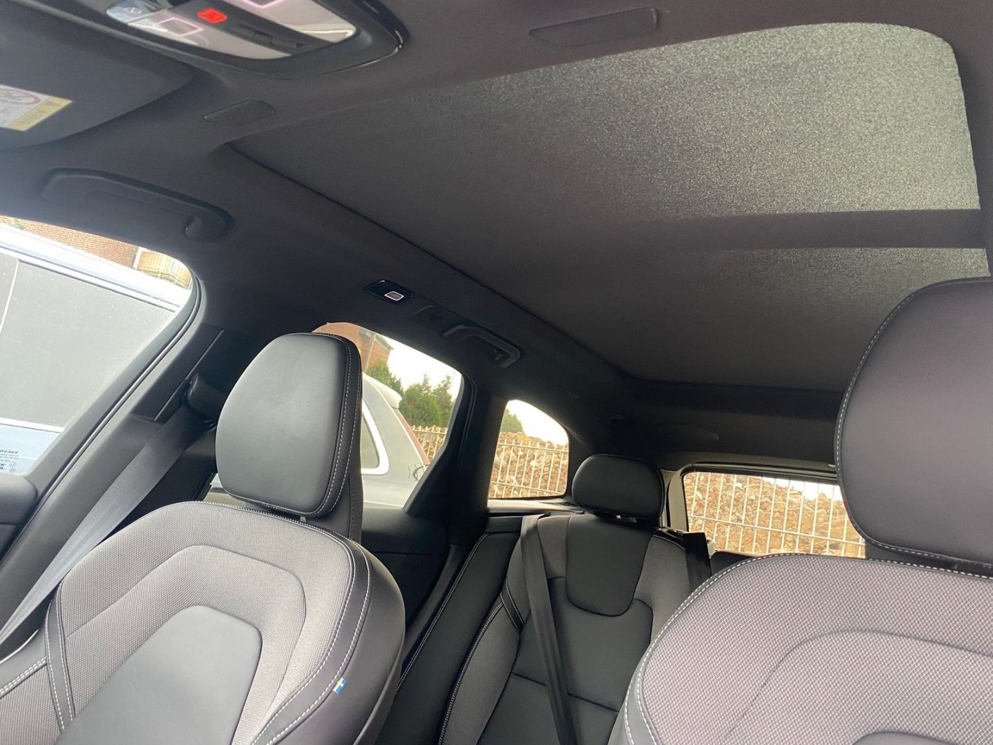 Volvo XC60 T6 Recharge Plus Dark AWD AHK 360 HarmanKar