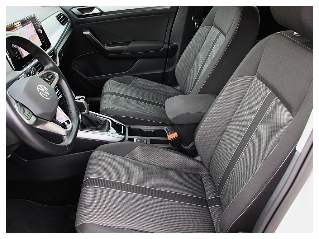Volkswagen T-ROC Life DSG - Samsaru's Car Outlet