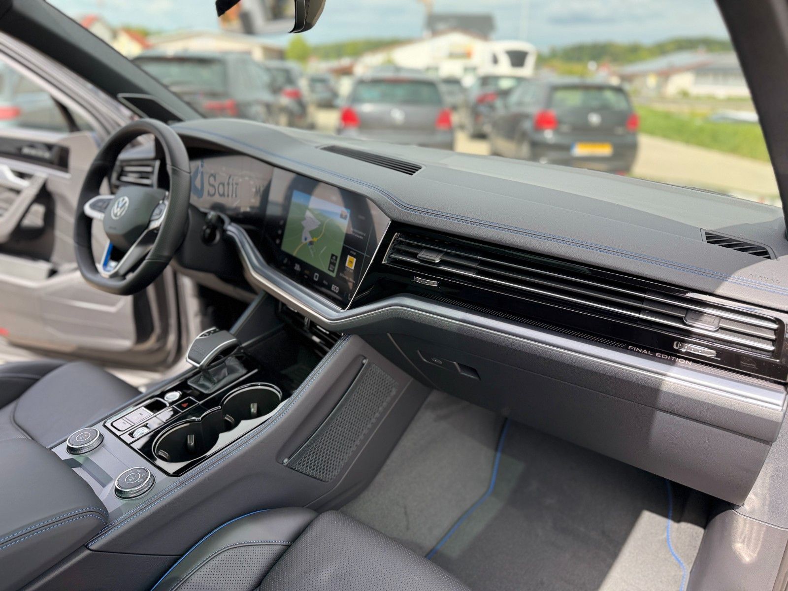 Volkswagen Touareg R eHYBRID+FINAL EDITION+AHK+PANO