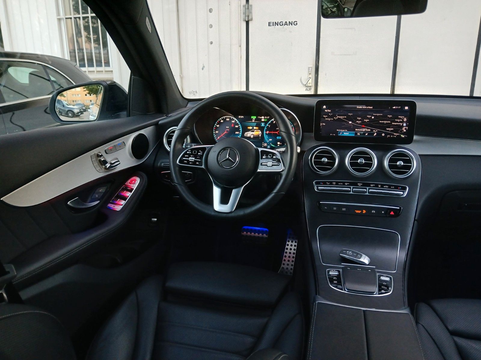 Mercedes-Benz GLC300de AMG 4M_360_Panorama_Leder_Sitzklima_LED