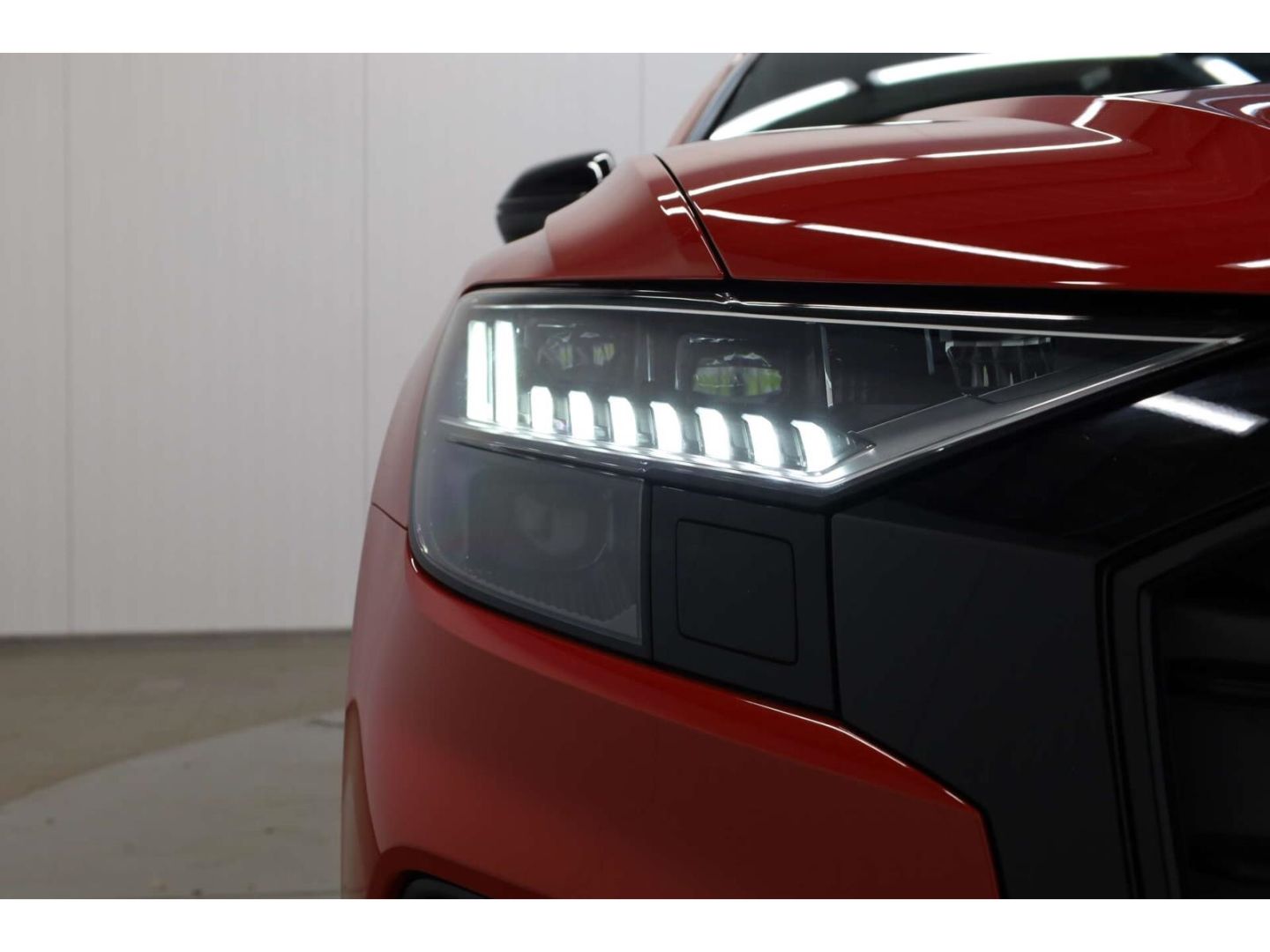 Audi Q8 55 TFSI e quattro S line