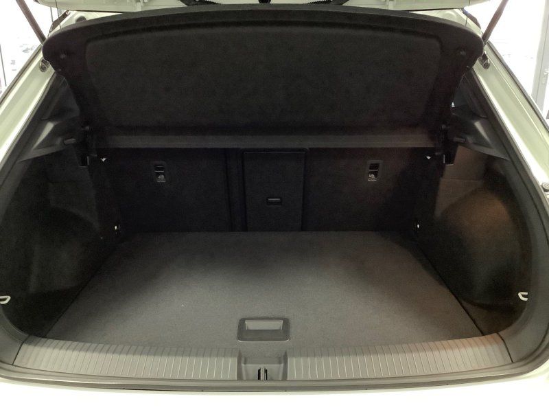 Volkswagen T-Roc R-Line 4Motion - Samsaru's Car Outlet