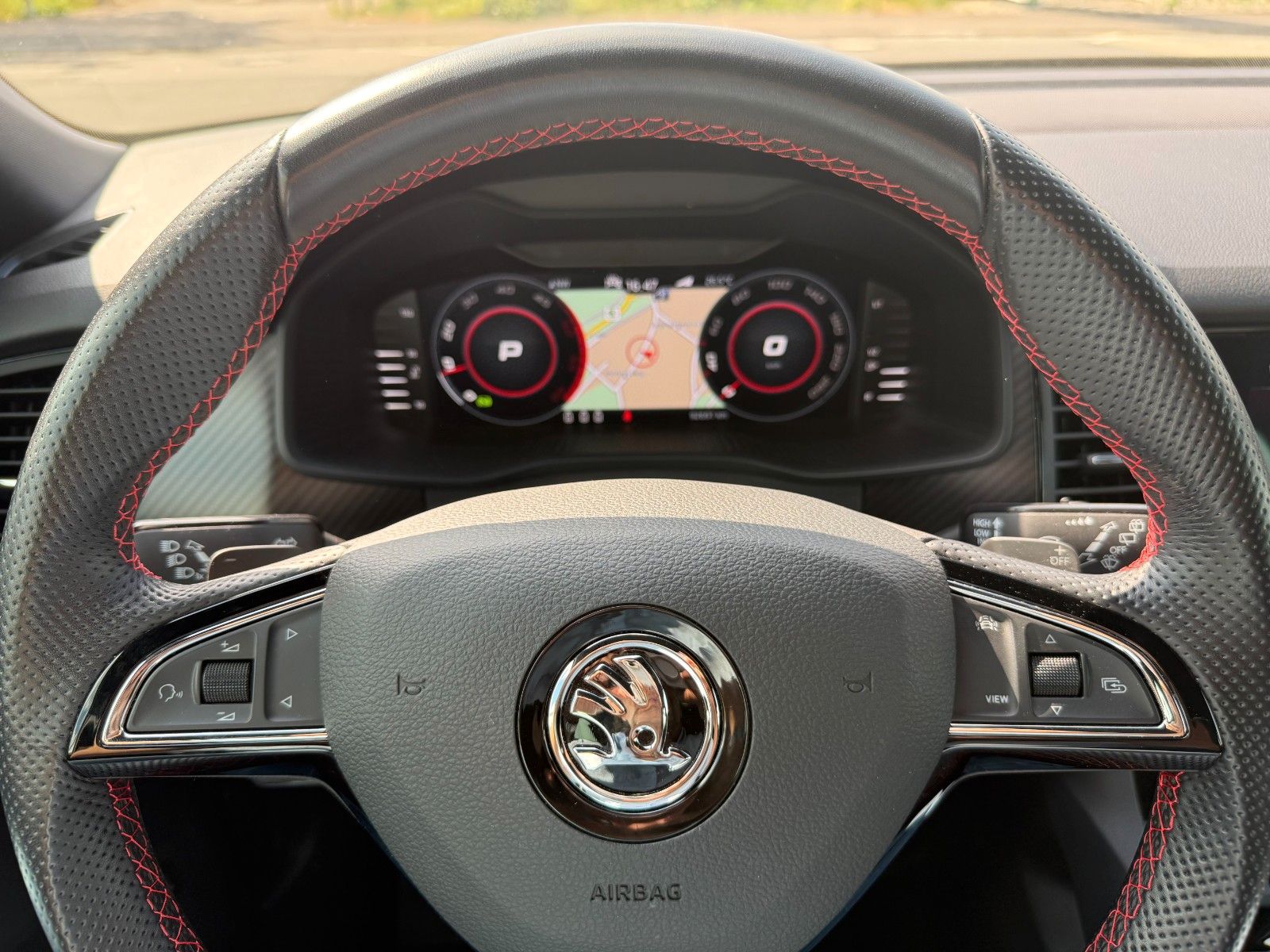 Skoda Kodiaq RS 4x4 - Samsaru's Car Outlet