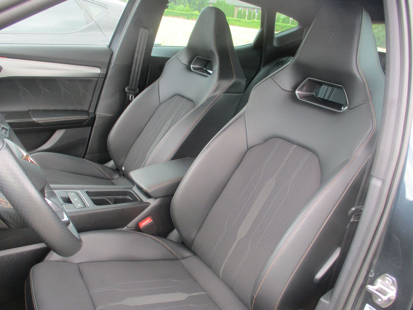 Cupra Formentor VZ 1,4 DSG e-HYBRID *AHK*Panorama Dach