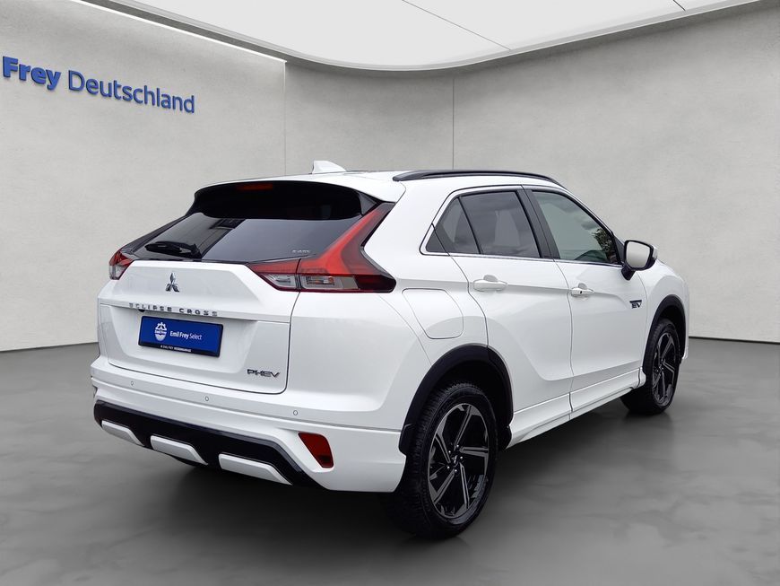 Mitsubishi Eclipse Cross Plug-In Hybrid 4WD Select