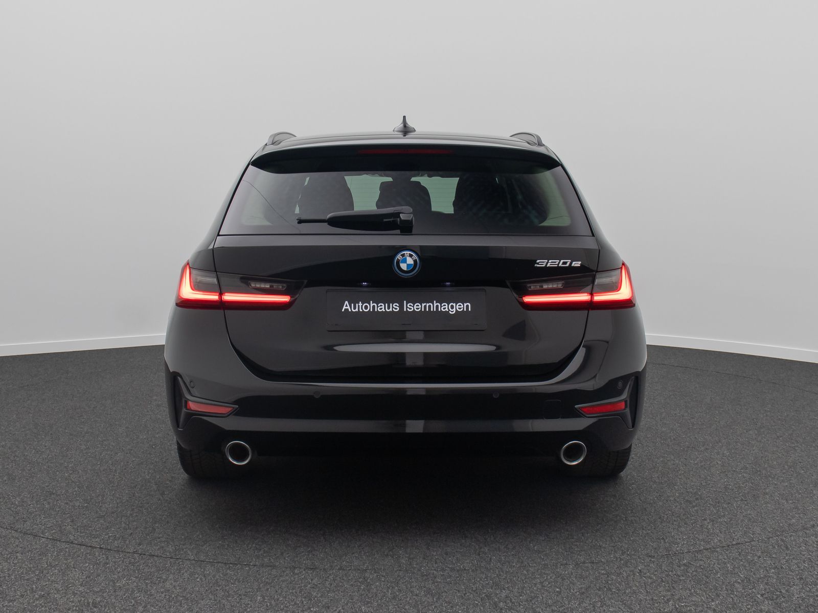 BMW 320e - Samsaru's Car Outlet