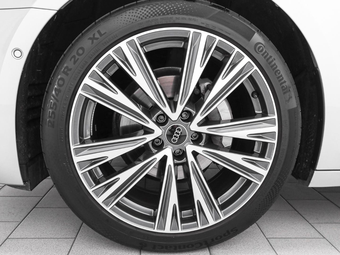 Audi A6 Avant 40 TDI quattro - Samsaru's Car Outlet
